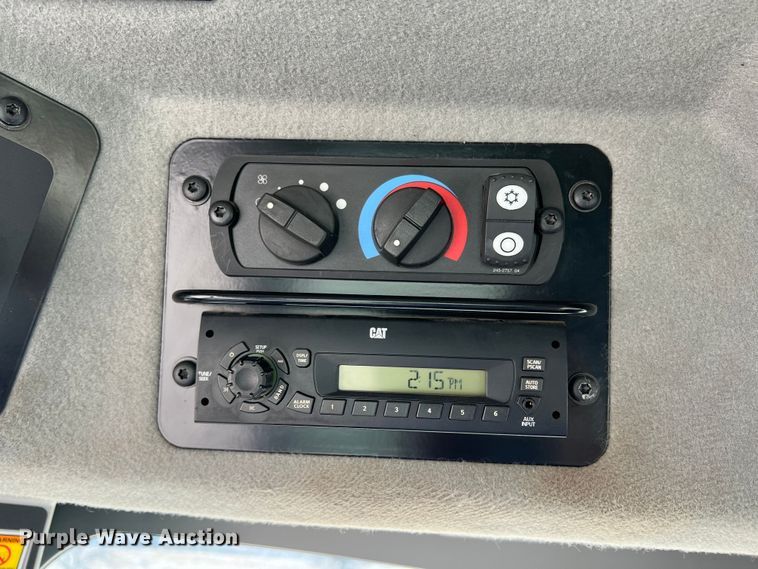 image for item DS2794 2011 Caterpillar 120M  motor grader