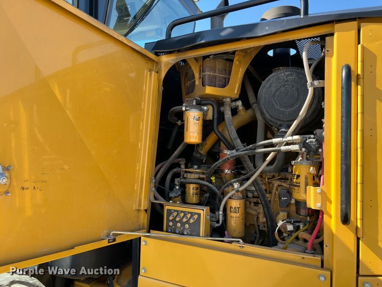 image for item DS2794 2011 Caterpillar 120M  motor grader