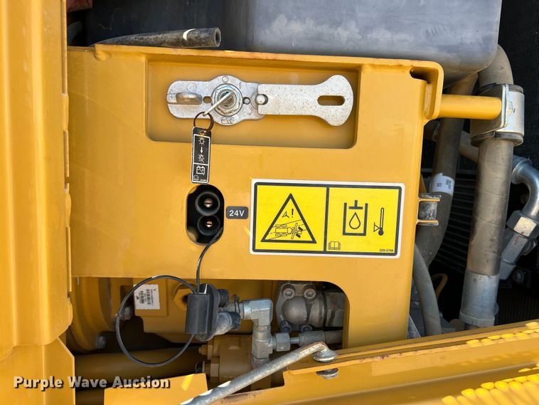 image for item DS2794 2011 Caterpillar 120M  motor grader