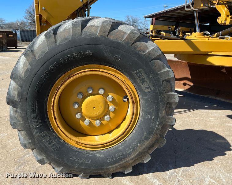 image for item DS2794 2011 Caterpillar 120M  motor grader