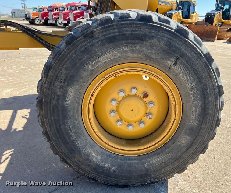 image for item DS2794 2011 Caterpillar 120M  motor grader