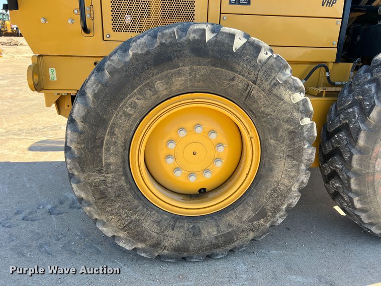 image for item DS2794 2011 Caterpillar 120M  motor grader