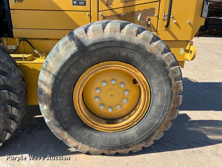 image for item DS2794 2011 Caterpillar 120M  motor grader