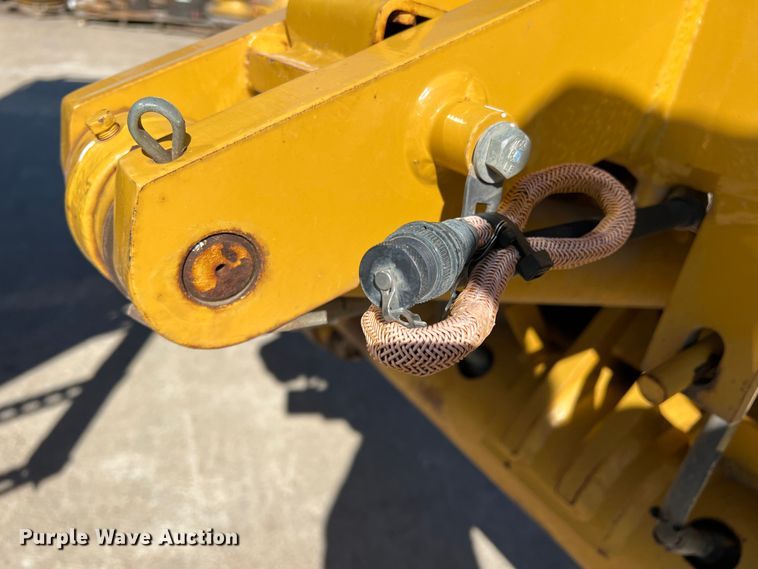 image for item DS2794 2011 Caterpillar 120M  motor grader