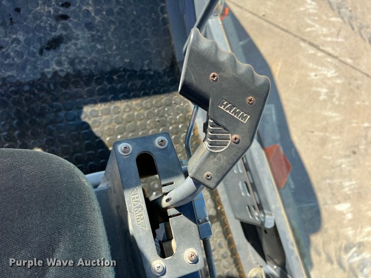 image for item DS2795 2008 Hamm 3307  single drum vibratory roller