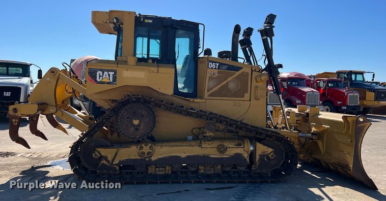 image for item DS2797 2016 Caterpillar D6T LGP  dozer