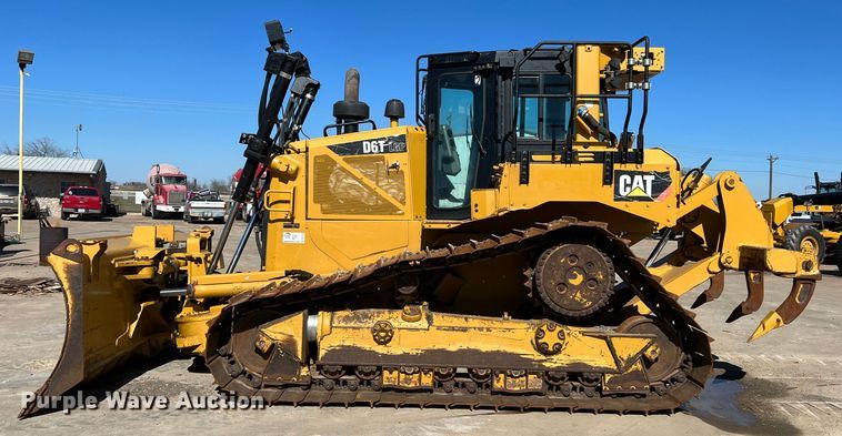 image for item DS2797 2016 Caterpillar D6T LGP  dozer