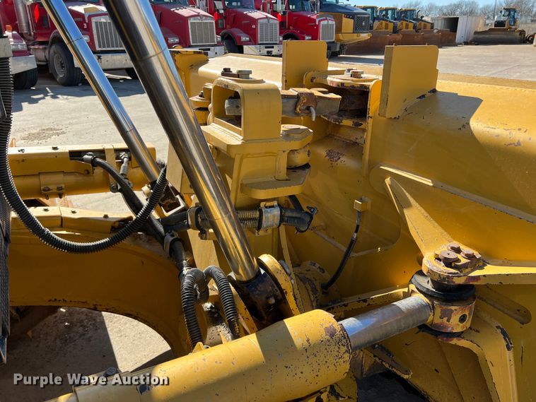 image for item DS2797 2016 Caterpillar D6T LGP  dozer