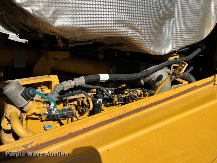 image for item DS2797 2016 Caterpillar D6T LGP  dozer