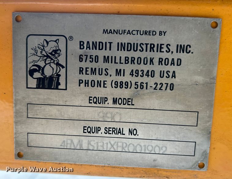 image for item DS2808 2015 Bandit 990XP  wood chipper