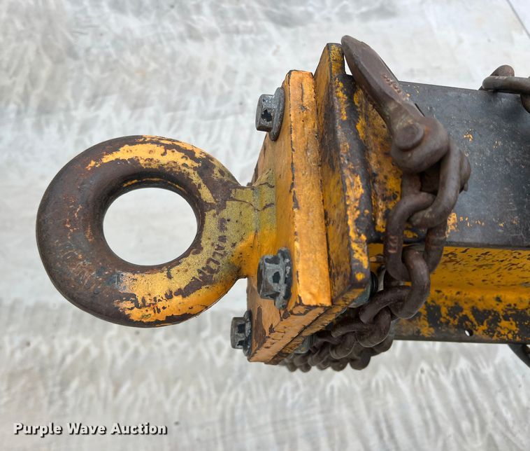 image for item DS2808 2015 Bandit 990XP  wood chipper