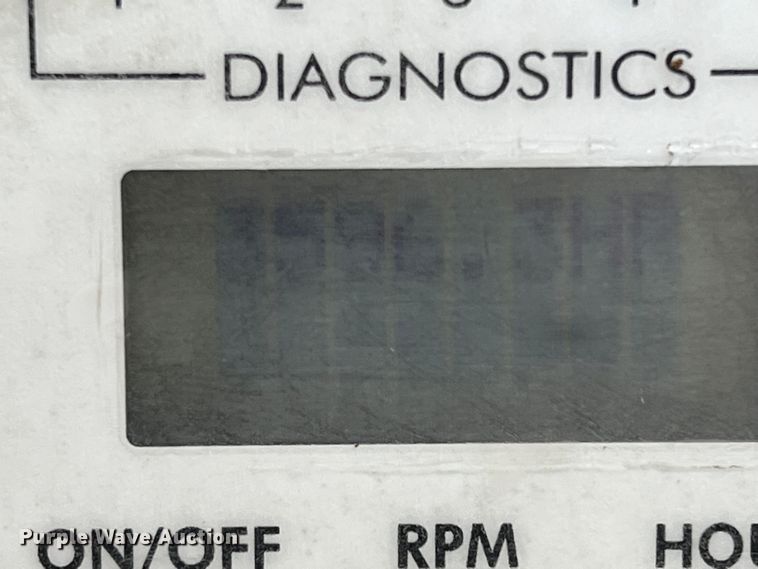 image for item DS2808 2015 Bandit 990XP  wood chipper