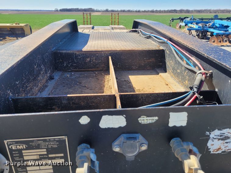 image for item EB9752 2011 Atoka  drop deck equipment trailer