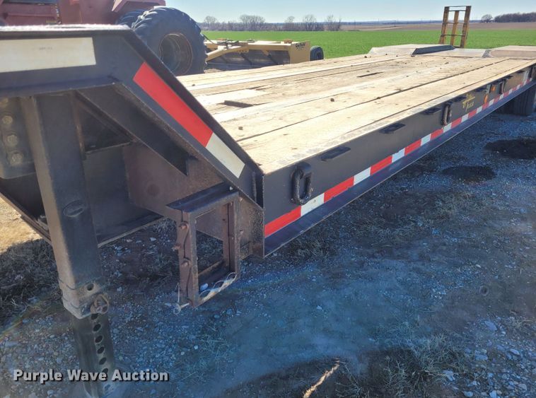 image for item EB9752 2011 Atoka  drop deck equipment trailer