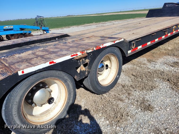 image for item EB9752 2011 Atoka  drop deck equipment trailer