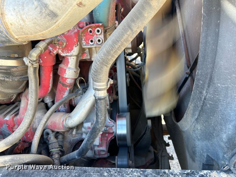 image for item GP9608 2009 Mack GU713  semi truck