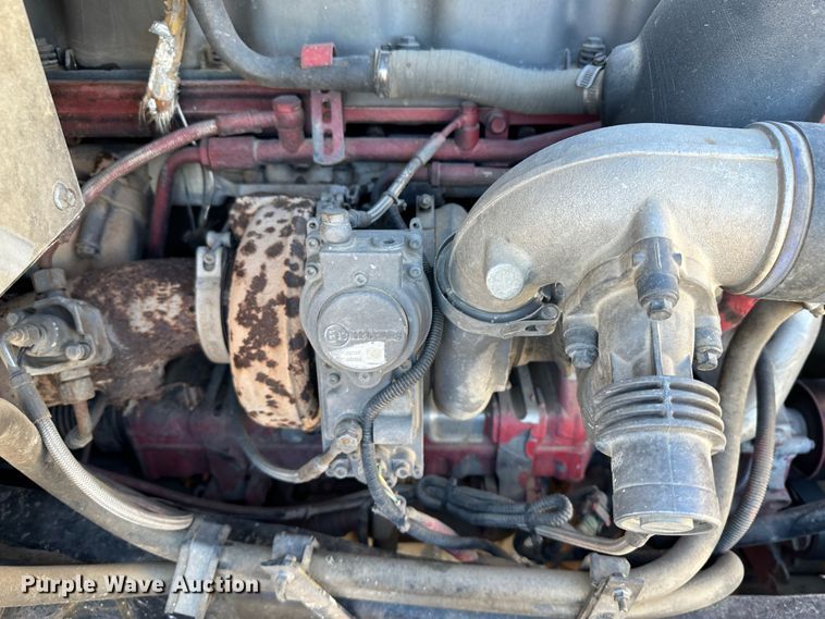 image for item GP9608 2009 Mack GU713  semi truck