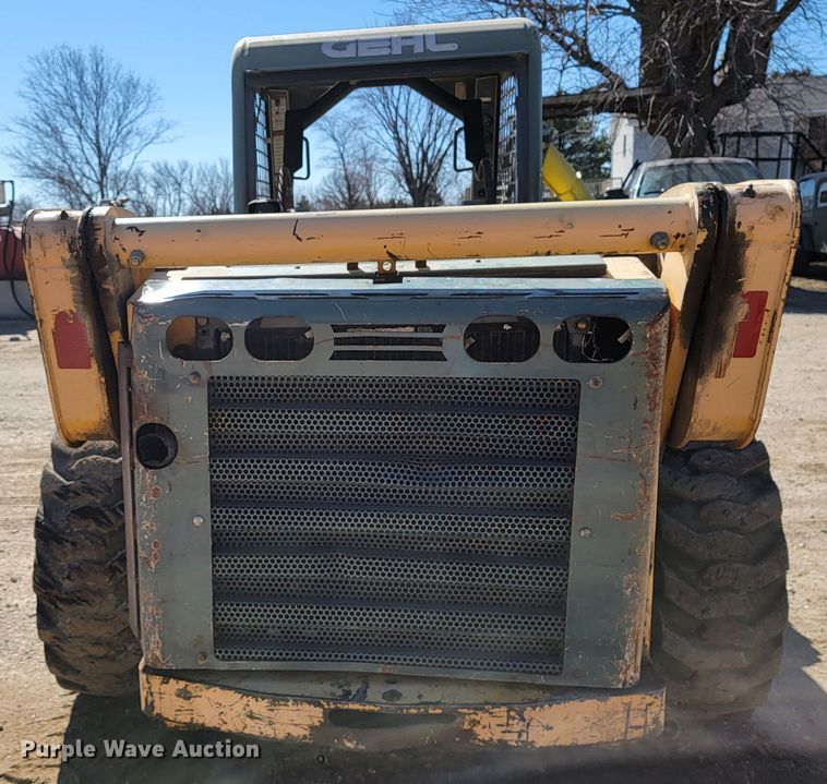 image for item HG9413 2004 Gehl 7810  skid steer loader