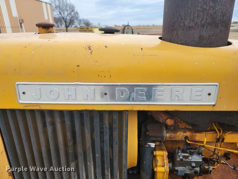 image for item HG9427 John Deere 380-D  forklift