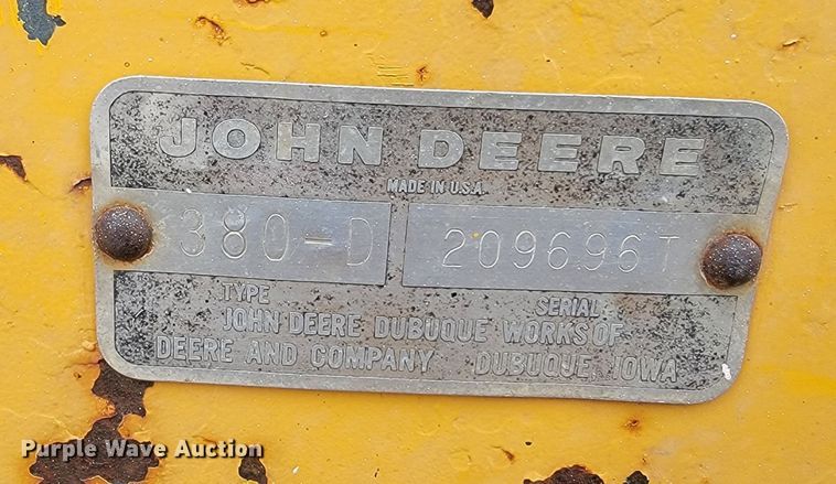 image for item HG9427 John Deere 380-D  forklift