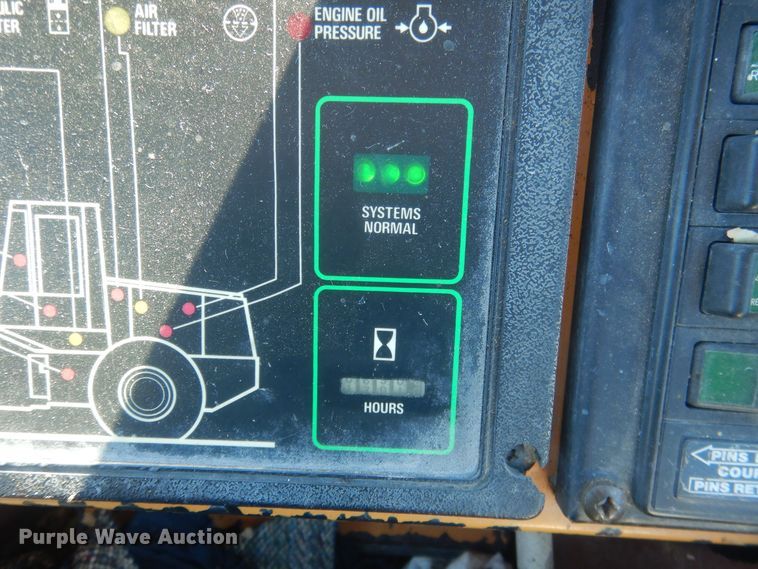 image for item HQ9590 1992 Case 721  wheel loader