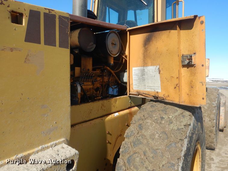 image for item HQ9590 1992 Case 721  wheel loader