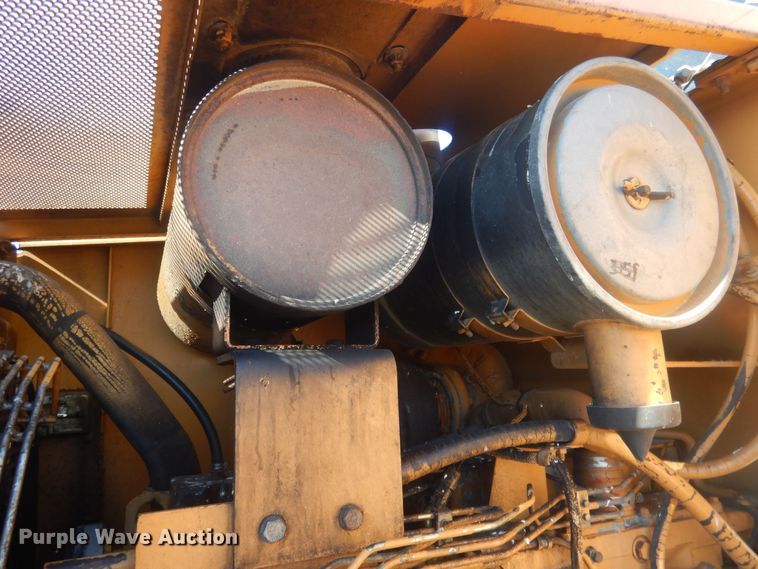 image for item HQ9590 1992 Case 721  wheel loader