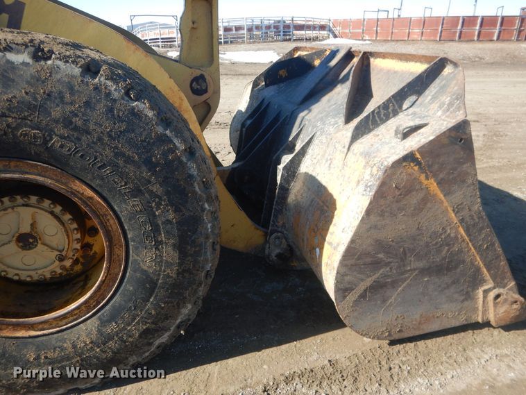 image for item HQ9590 1992 Case 721  wheel loader