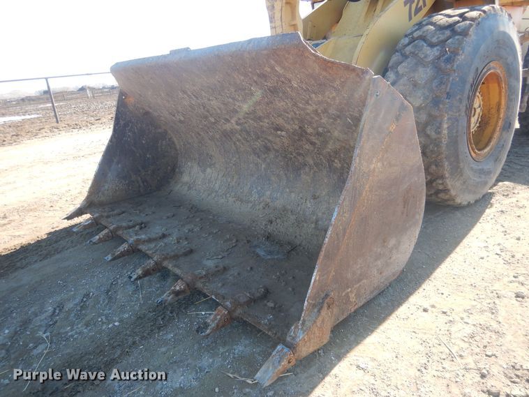 image for item HQ9590 1992 Case 721  wheel loader