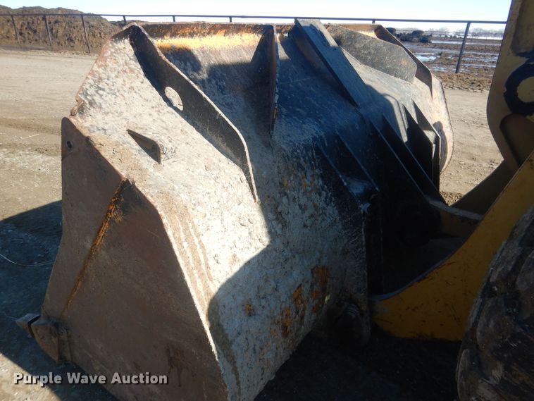 image for item HQ9590 1992 Case 721  wheel loader