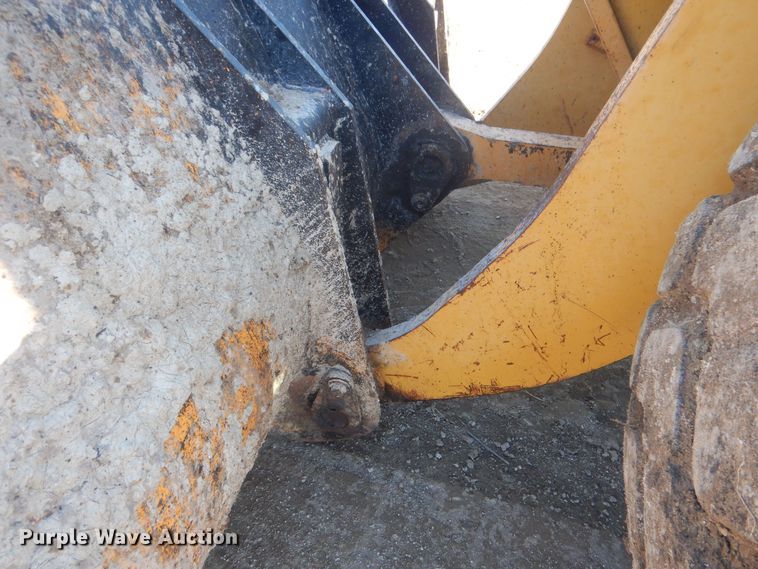 image for item HQ9590 1992 Case 721  wheel loader