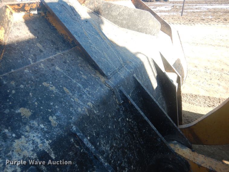 image for item HQ9590 1992 Case 721  wheel loader