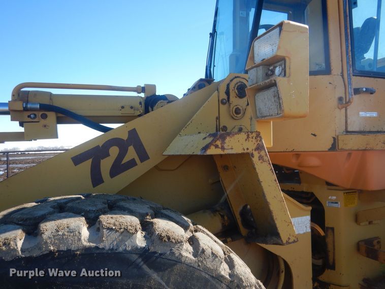 image for item HQ9590 1992 Case 721  wheel loader