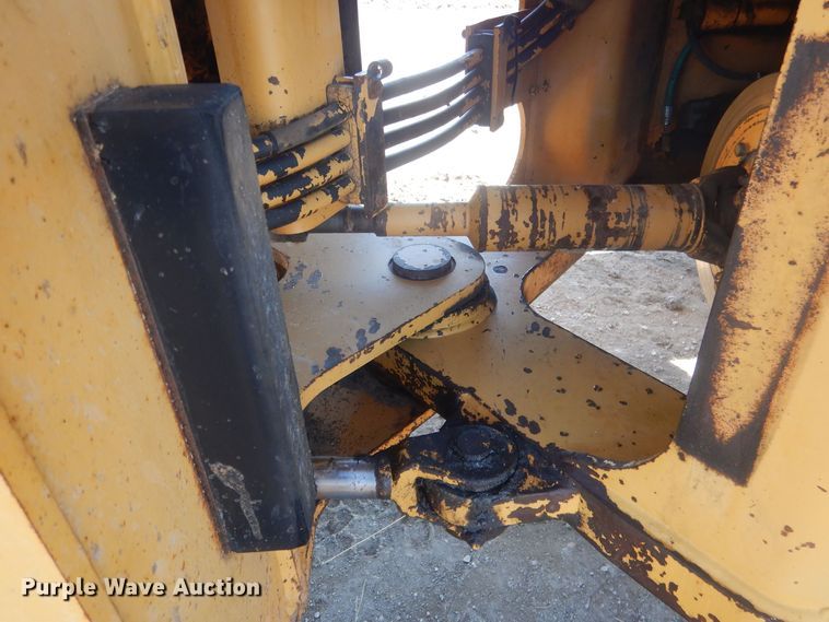 image for item HQ9590 1992 Case 721  wheel loader