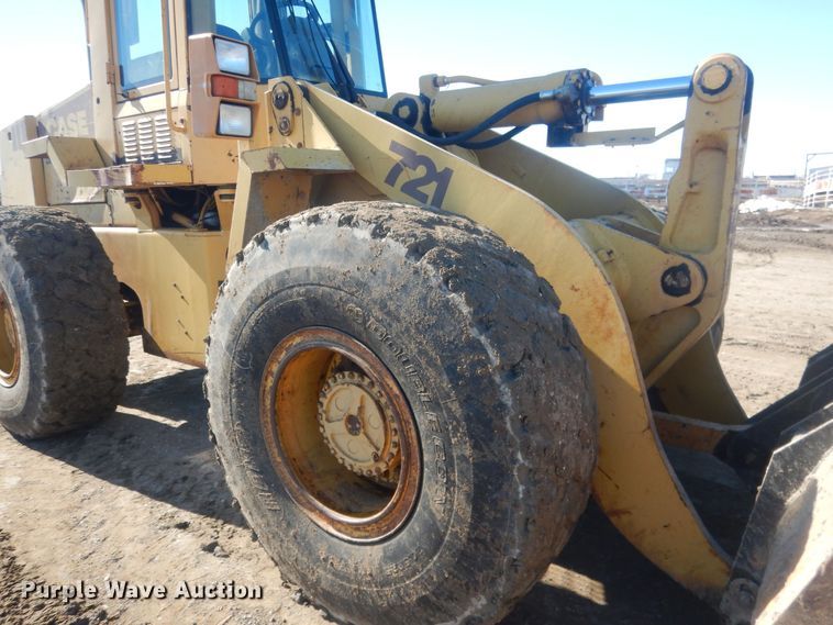 image for item HQ9590 1992 Case 721  wheel loader