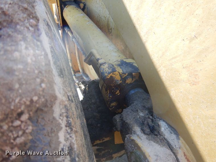 image for item HQ9590 1992 Case 721  wheel loader