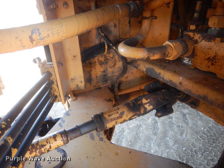 image for item HQ9590 1992 Case 721  wheel loader