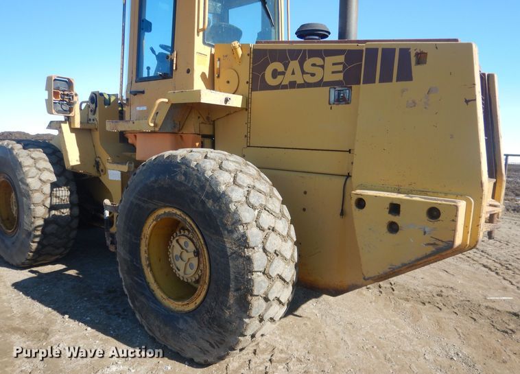 image for item HQ9590 1992 Case 721  wheel loader