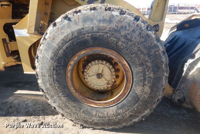 image for item HQ9590 1992 Case 721  wheel loader