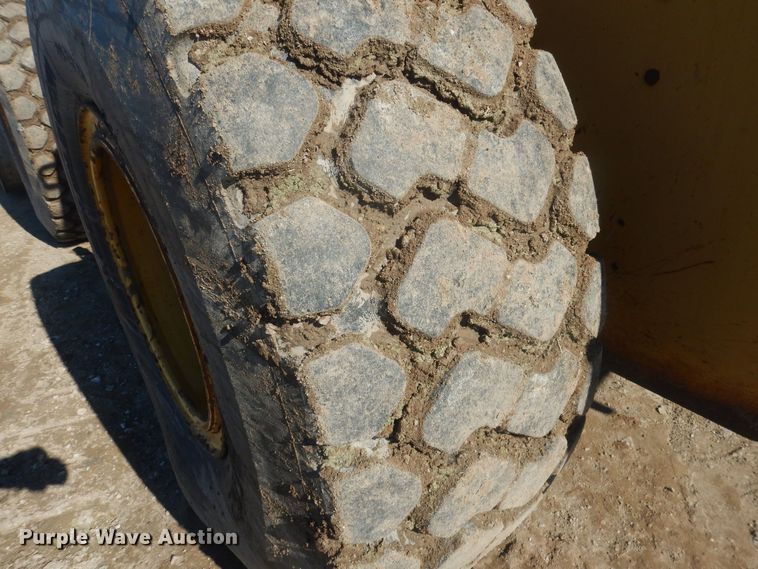 image for item HQ9590 1992 Case 721  wheel loader