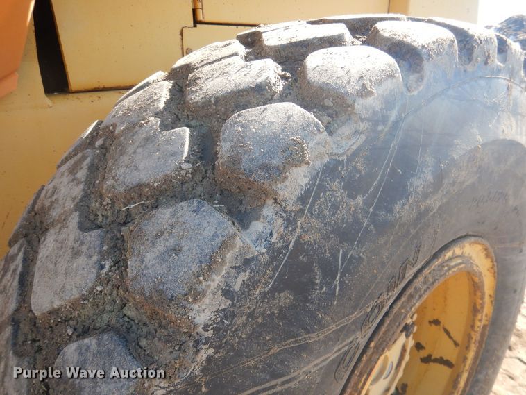 image for item HQ9590 1992 Case 721  wheel loader