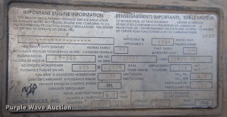 image for item IO9362 1995 Mack RD688S  pothole patcher truck