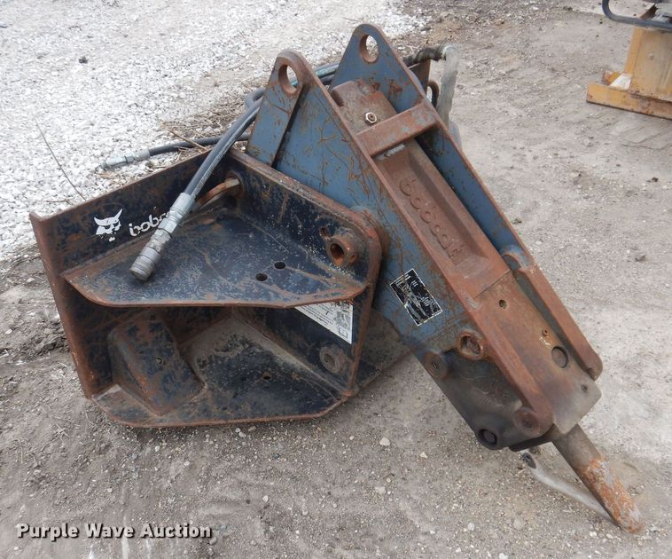 image for item IO9440 Bobcat  skid steer breaker