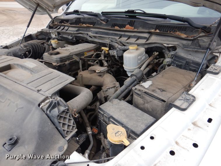 image for item IO9443 2012 Dodge Ram 5500  box truck