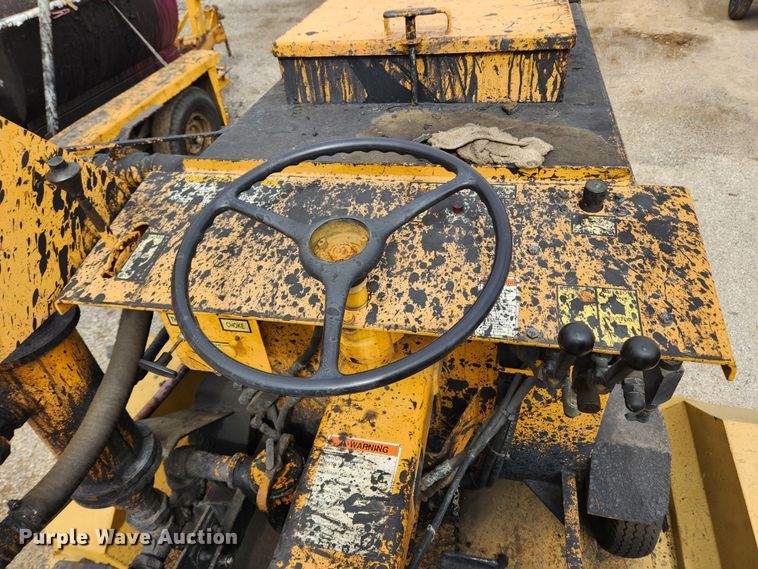 image for item JB9541 Ingersoll Rand Blaw-Knox  sealcoat squeegee machine