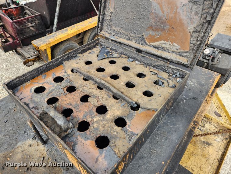 image for item JB9541 Ingersoll Rand Blaw-Knox  sealcoat squeegee machine