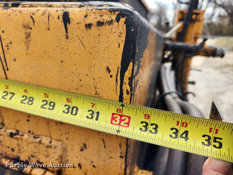 image for item JB9541 Ingersoll Rand Blaw-Knox  sealcoat squeegee machine