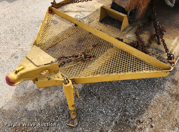 image for item JB9541 Ingersoll Rand Blaw-Knox  sealcoat squeegee machine