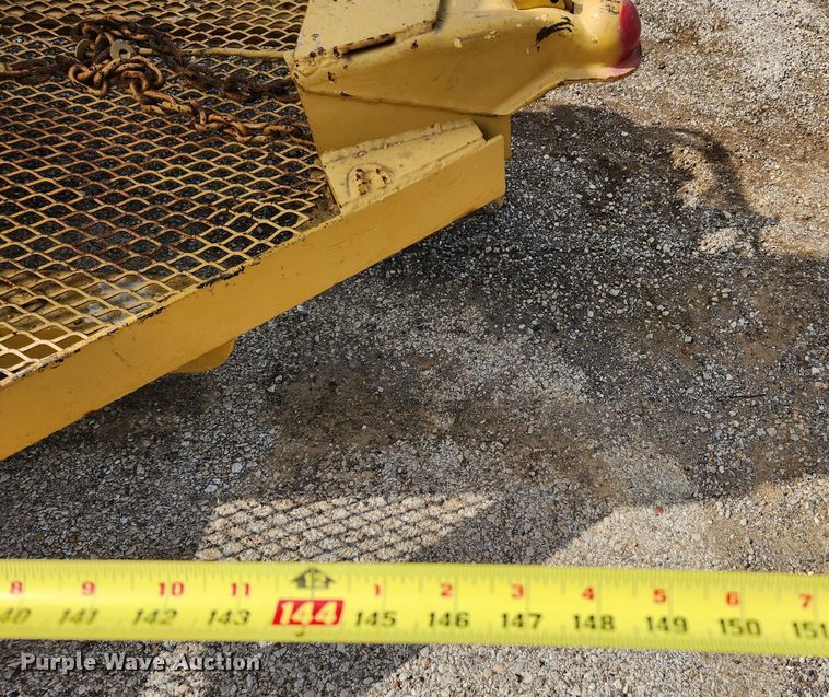 image for item JB9541 Ingersoll Rand Blaw-Knox  sealcoat squeegee machine