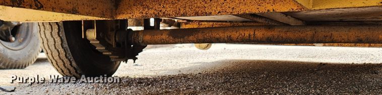 image for item JB9541 Ingersoll Rand Blaw-Knox  sealcoat squeegee machine